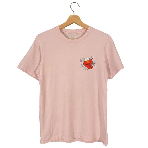 Kaws x Uniqlo x Sesame Street Elmo Companion tee pink mens size XS - Picture 1 of 5